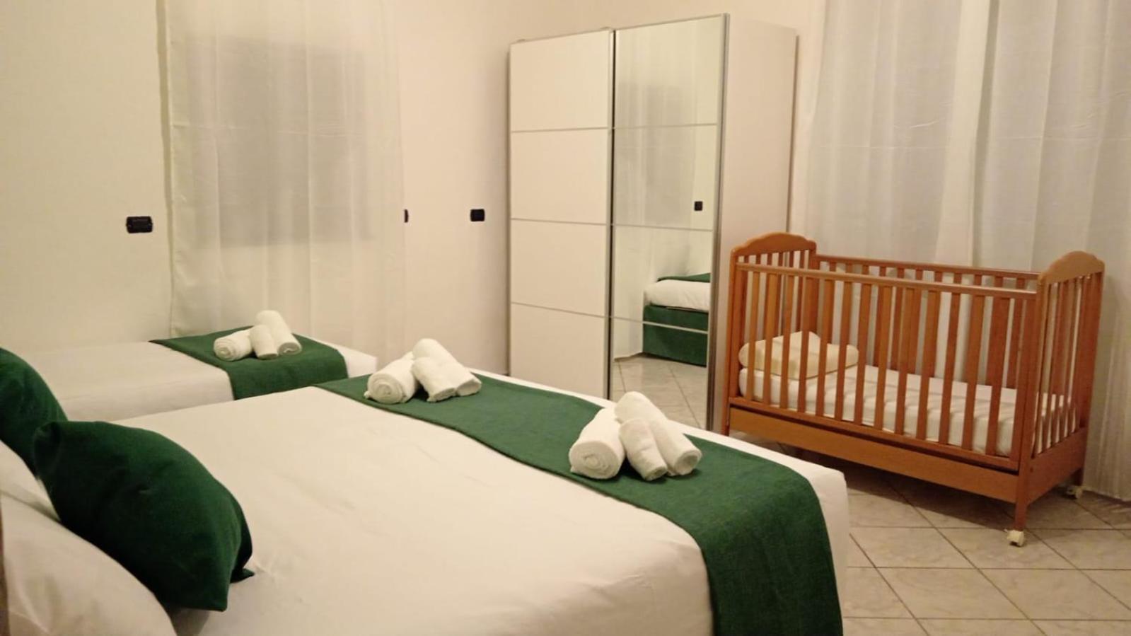サンティア G&G Giusy E Gabry Bed & Breakfast エクステリア 写真